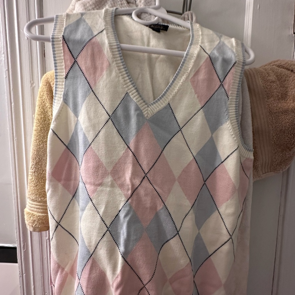 Brooks Brothers Cream and Gray Sweater Vest
